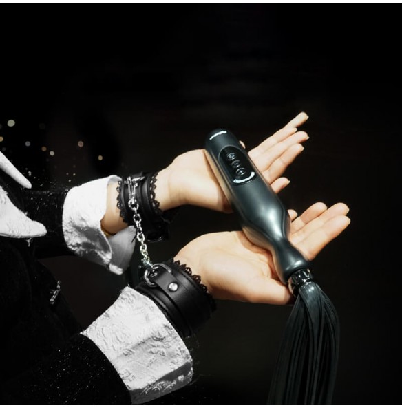 ROOMFUN - Electric Shock Whip (Chargeable - Black) ROOMFUN - Electric Shock Whip (Chargeable - Black)
