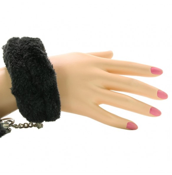BAILE - Bondage Red Fluffy Hand Cuffs BAILE - Bondage Red Fluffy Hand Cuffs