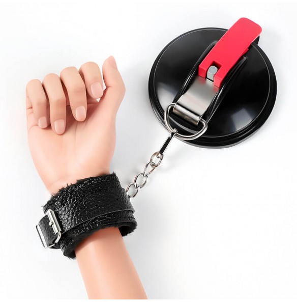 MizzZee - SM Suction Hand Cuffs Restraints (Black) MizzZee - SM Suction Hand Cuffs Restraints (Black)