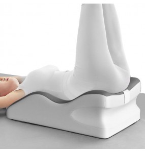 MAKJ - Passion Assist Cushion (White)